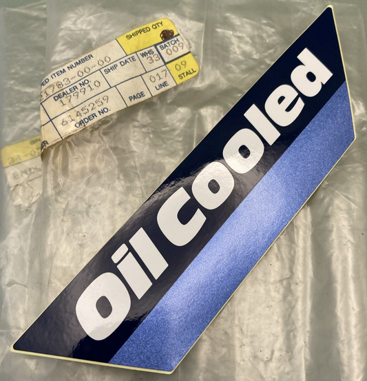 NEW GENUINE YAMAHA 2VA-21783-00-00 Emblem 3 OCEAN BLUE