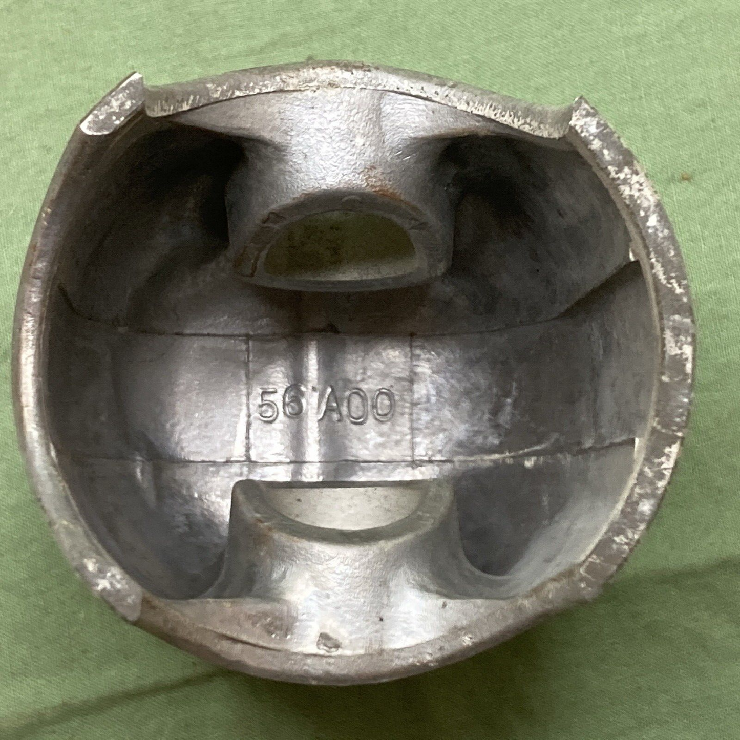 NEW GENUINE YAMAHA 56A-11635-01 PISTON 0.25