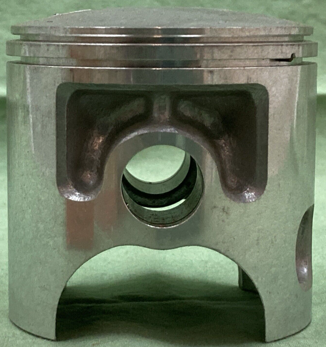 NEW GENUINE YAMAHA 455-11638-02 PISTON 4TH 1.00 O/S