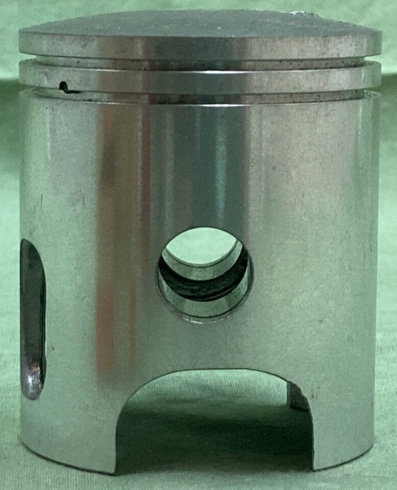 NEW GENUINE YAMAHA 598-11631-00-97 PISTON