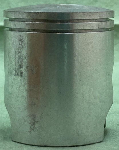 NEW GENUINE YAMAHA 598-11636-00 PISTON 2ND 0.50 O/S