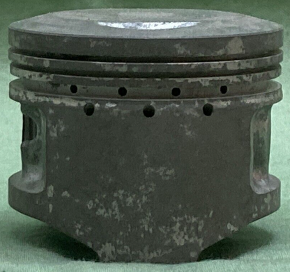 NEW GENUINE YAMAHA 55X-11638-00 PISTON 4TH 1.00 O/S