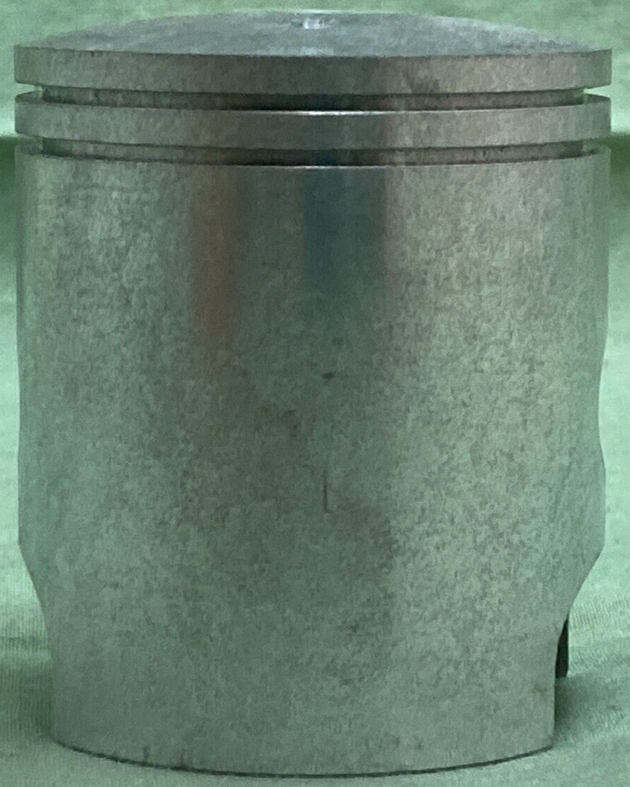 NEW GENUINE YAMAHA 598-11637-00 PISTON 0.75