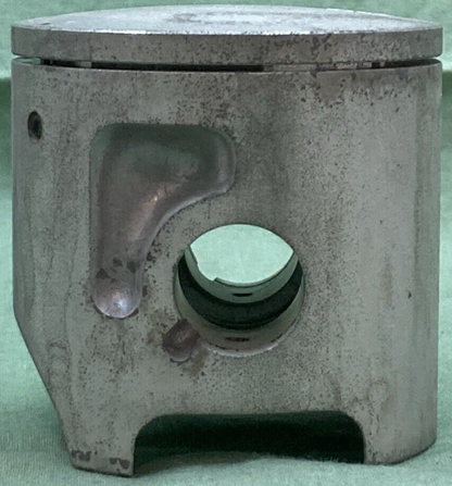 NEW GENUINE YAMAHA 55Y-11630-20 PISTON KIT COMPLETE