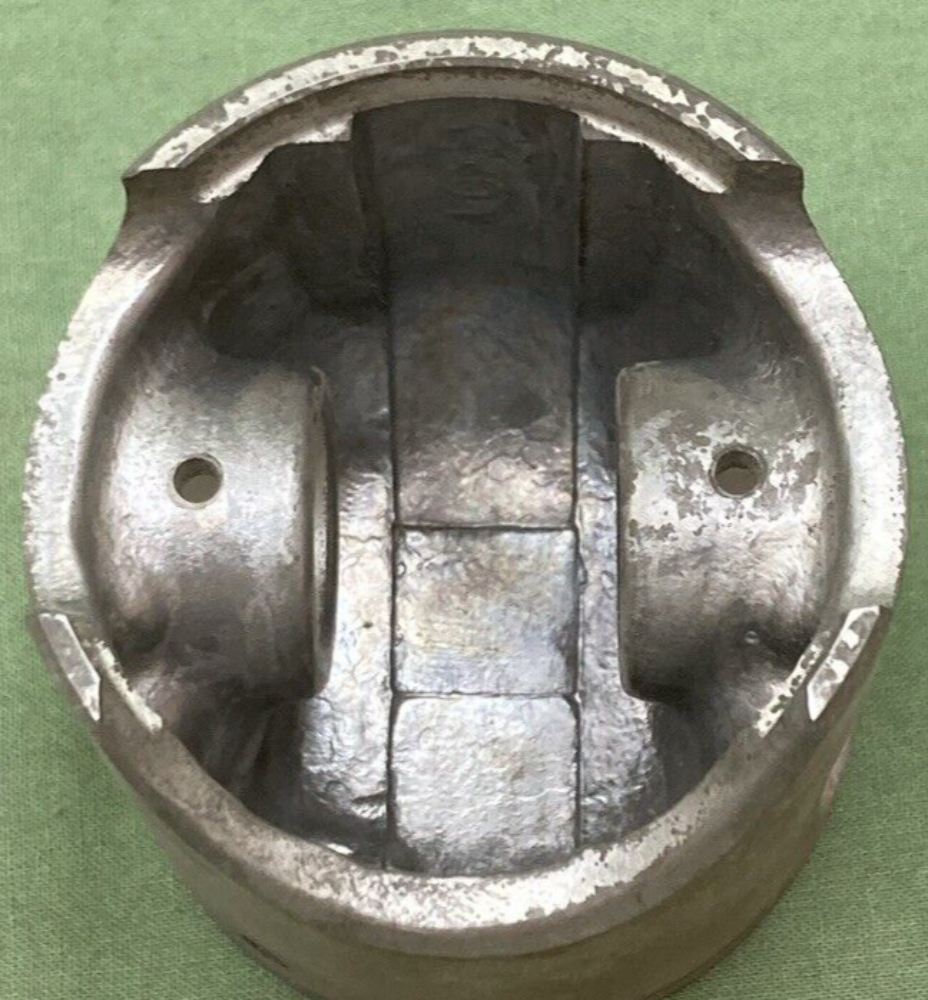 NEW GENUINE YAMAHA 55Y-11630-10 PISTON KIT COMPLETE