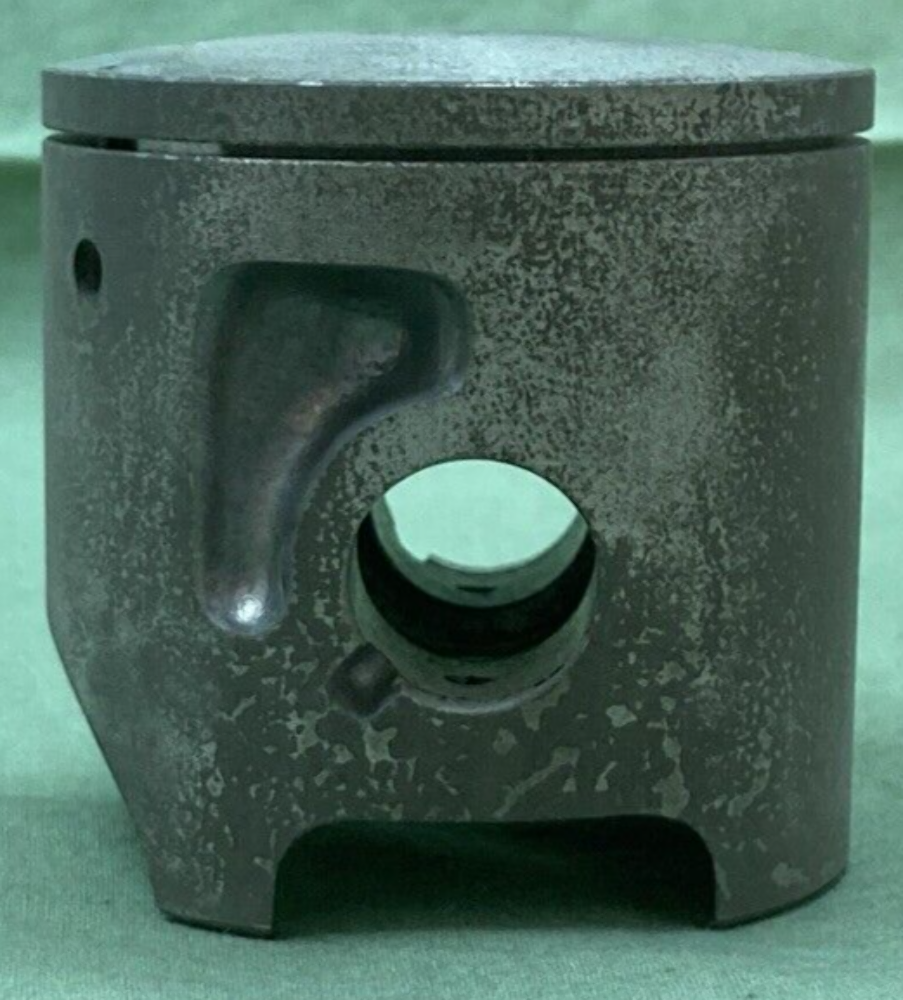 NEW GENUINE YAMAHA 55Y-11630-10 PISTON KIT COMPLETE