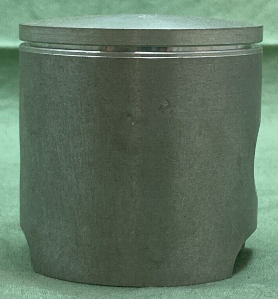 NEW GENUINE WISECO 512P1 PISTON KIT COMPLETE