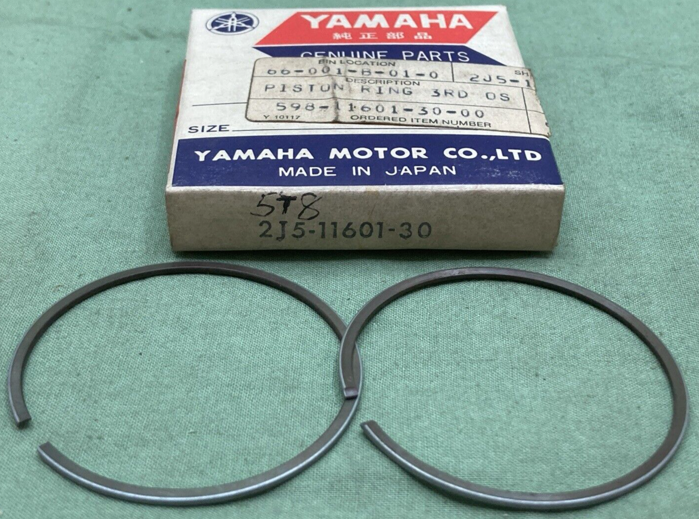 NEW GENUINE YAMAHA 2J5-11601-30 PISTON RING SET 3RD 0.75 O/S