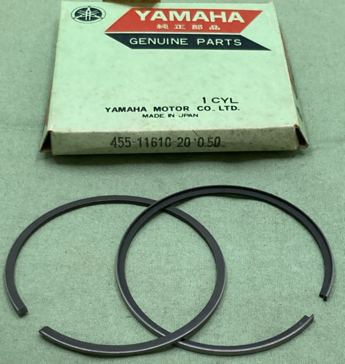 NEW GENUINE YAMAHA 455-11610-20 PISTON RING SET 2ND 0.50 O/S