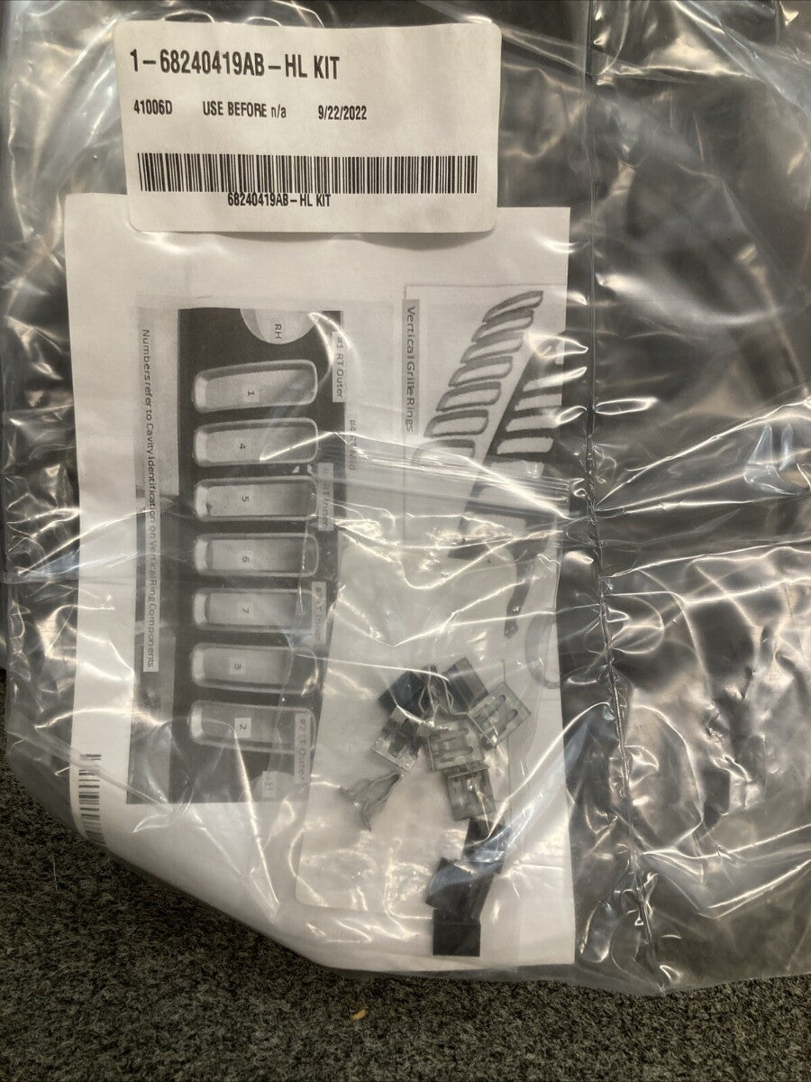 NEW GENUINE MOPAR 68240419AB RADIATOR DRAGON GRILLE COMPLETE KIT FITS JEEP