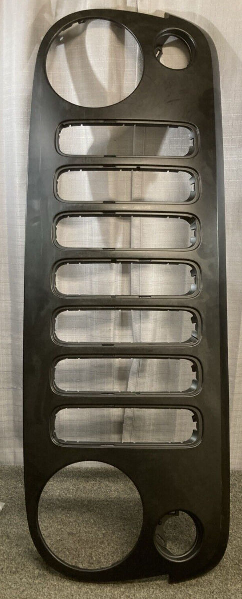 NEW GENUINE MOPAR 68240419AB RADIATOR DRAGON GRILLE COMPLETE KIT FITS JEEP