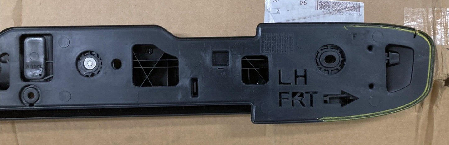 NEW GENUINE MOPAR 68078087AA Luggage Rack Side Rail Left