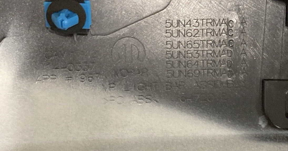 NEW GENUINE MOPAR 6NB02KW3AA License Lamp Applique FITS JEEP COMPASS