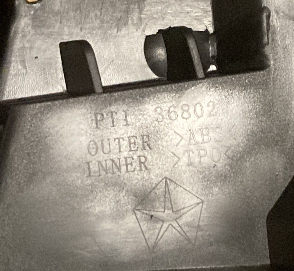 NEW GENUINE MOPAR 55079377AE Radiator Grille FITS JEEP