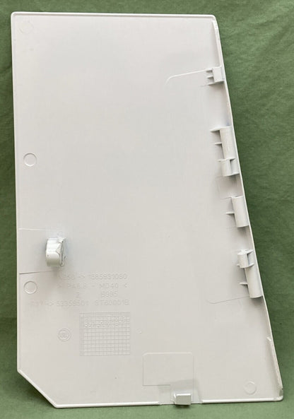 NEW GENUINE MOPAR 5XP0 8GW7 AC-001 Fuel Fill Door