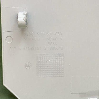 NEW GENUINE MOPAR 5XP0 8GW7 AC-001 Fuel Fill Door