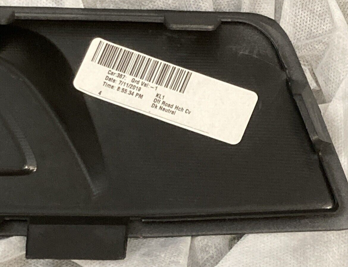 NEW GENUINE MOPAR 5QZ62XS9AB HITCH BEZEL FITS JEEP CHEROKEE
