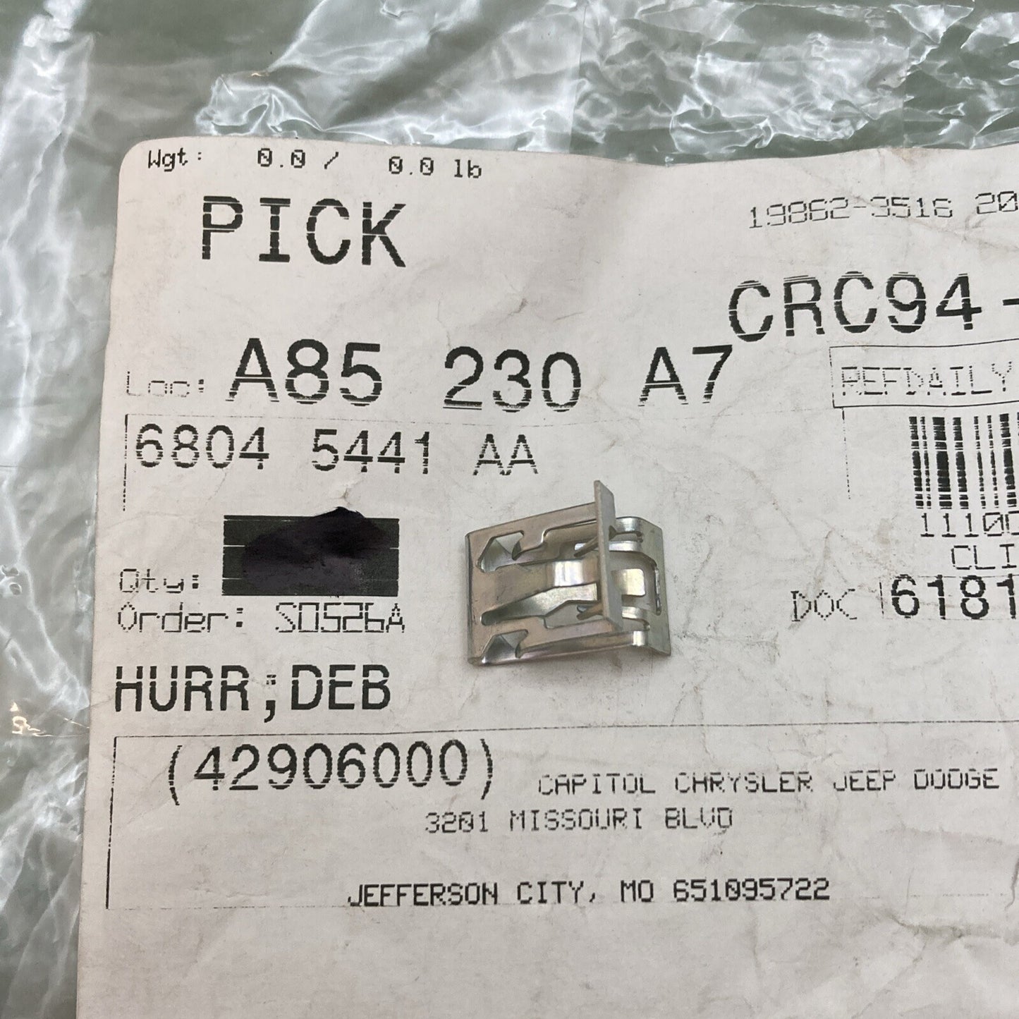 NEW REPLACES MOPAR 68045441AA Trim Clip