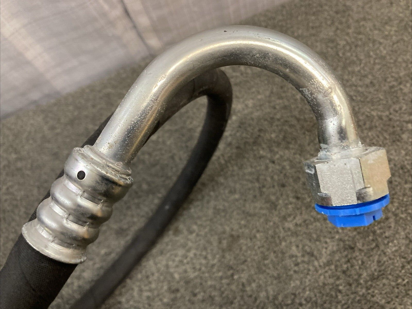 NEW GENUINE FREIGHTLINER A22-41332-081 HOSE ASSEMBLY-A/C