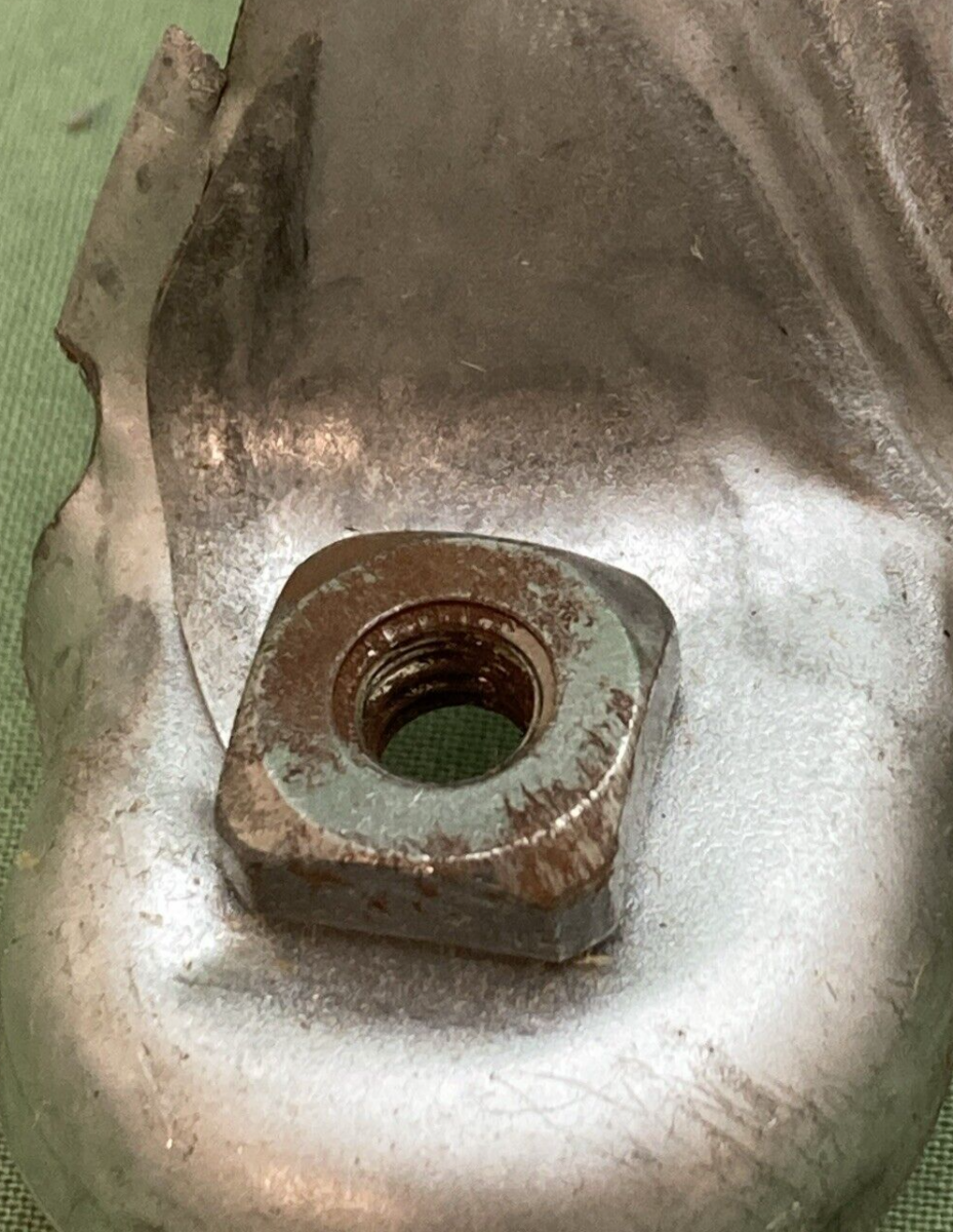 NEW GENUINE MOPAR 04666090AC Exhaust Manifold Shield, Right, Inner 2008-2010