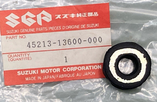 NEW GENUINE SUZUKI 45213-13600  CUSHION, SEAT