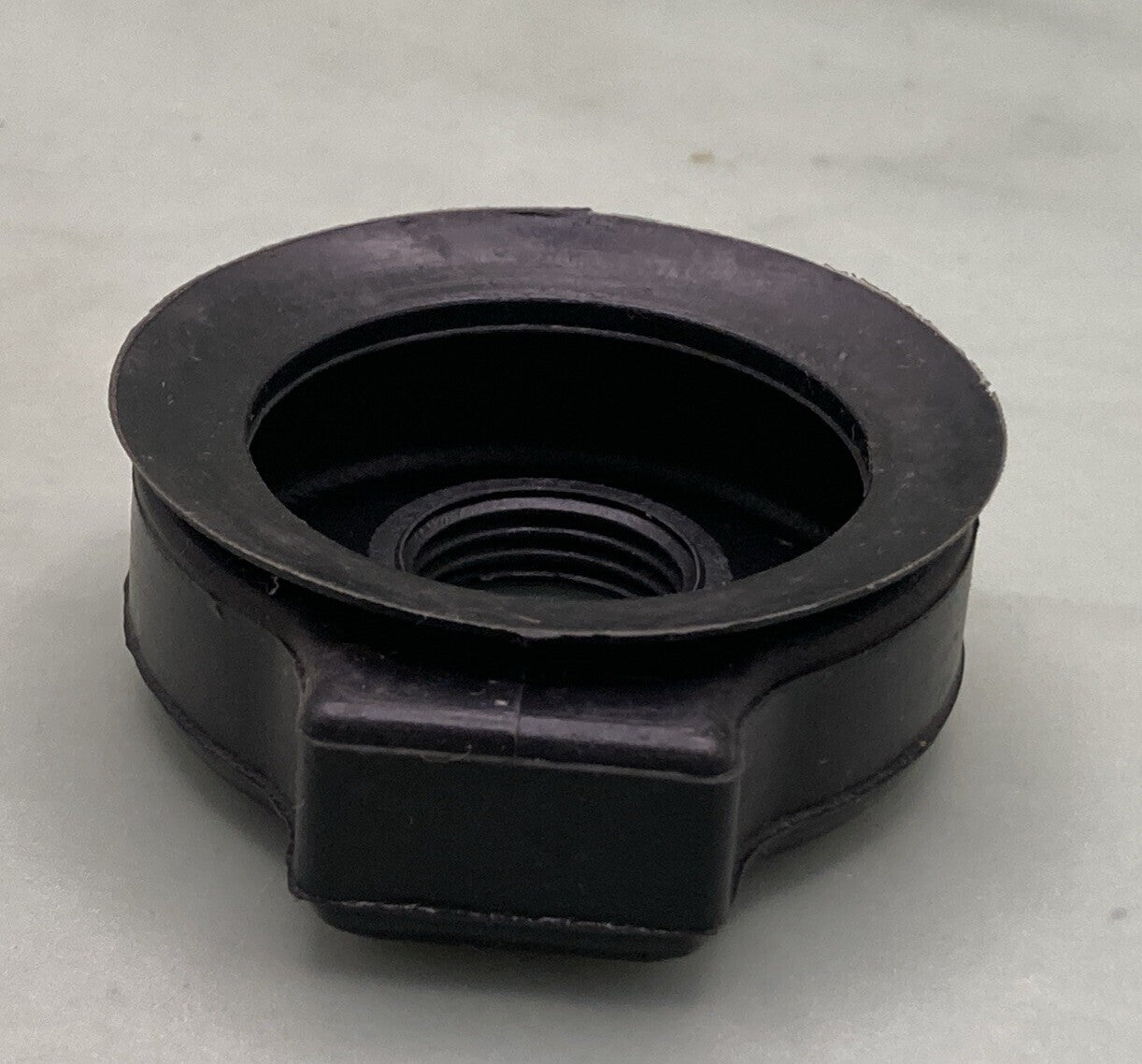 NEW GENUINE SUZUKI 35173-49020 COVER LAMP SOCK SUPERSEDE 35173-45200