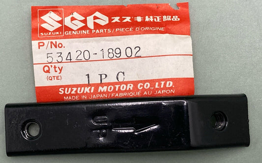 NEW GENUINE SUZUKI 53420-18902 FRONT FENDER PLATE, MUD FLAP