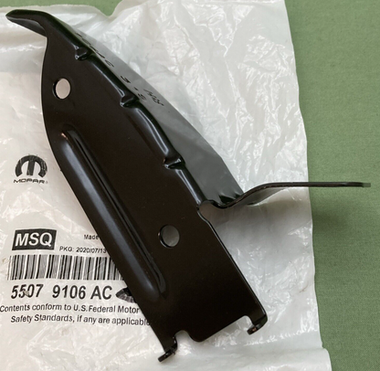 NEW GENUINE MOPAR 55079106AC Fascia Bracket, Right 2007-2012