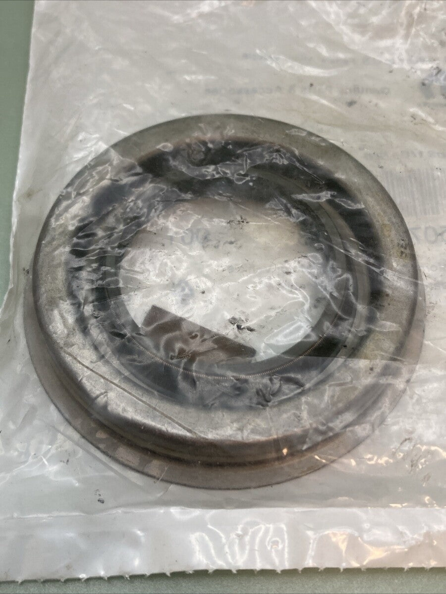 NEW GENUINE MOPAR 05072265AB Seal-Drive PINION
