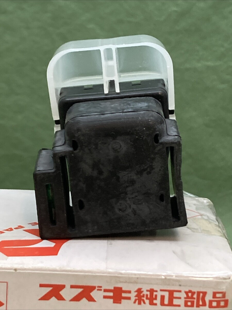 NEW GENUINE SUZUKI 31800-38G00 RELAY ASSY STARTING MOTOR VZR1800