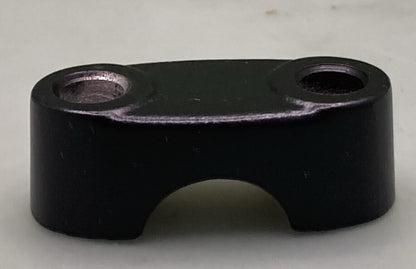 NEW GENUINE SUZUKI 56211-04200 HANDLEBAR HOLDER