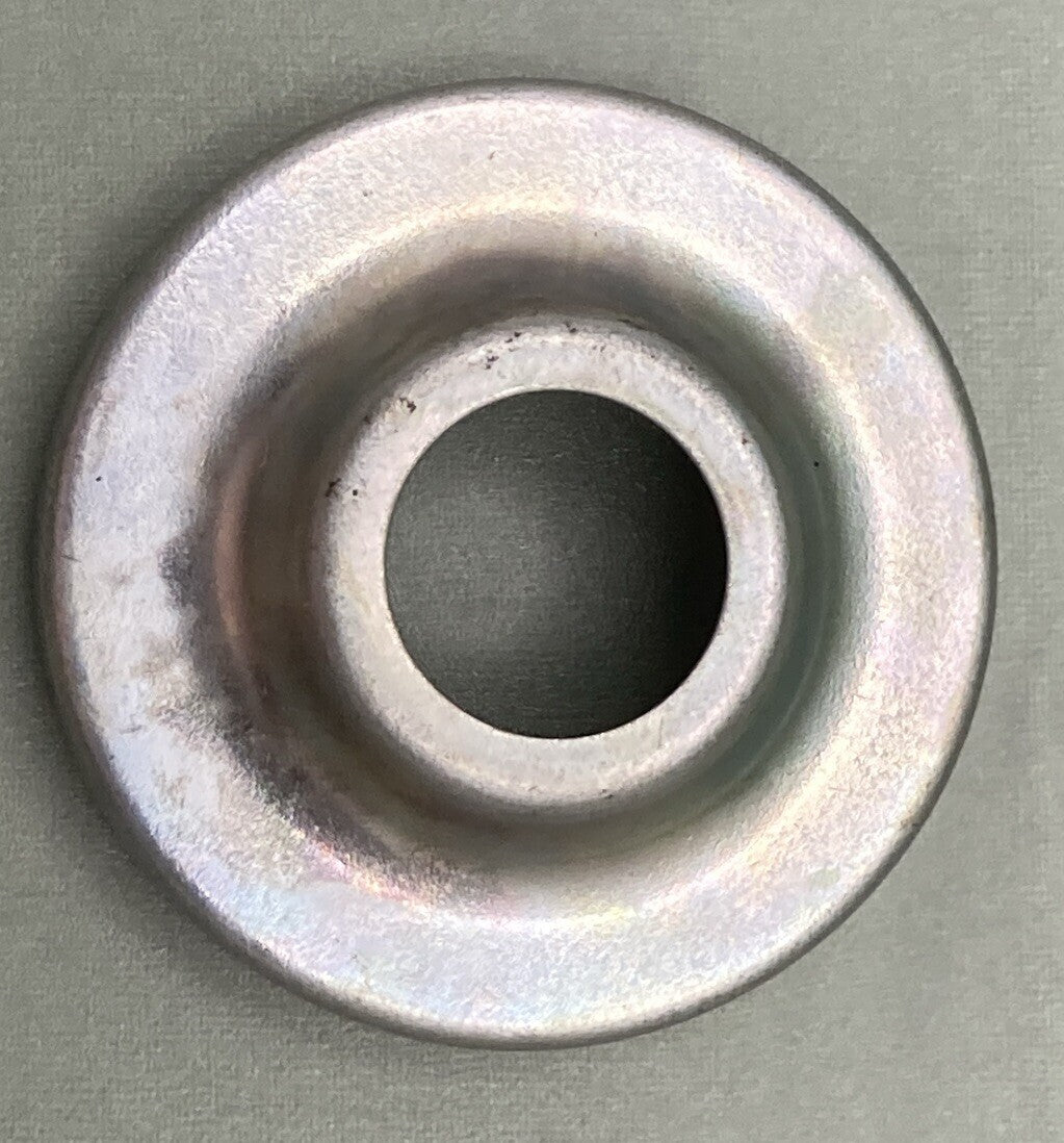 NEW GENUINE SUZUKI 54892-28400 FRONT WHEEL DUST SEAL COVER