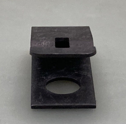 NEW GENUINE SUZUKI 52243-54320 FRONT WHEEL BRAKE SPRING, HOLD DOWN