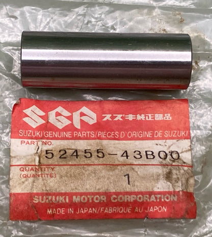 NEW GENUINE SUZUKI 52455-43B00 SUSPENSION ARM SPACER (10X17X50)