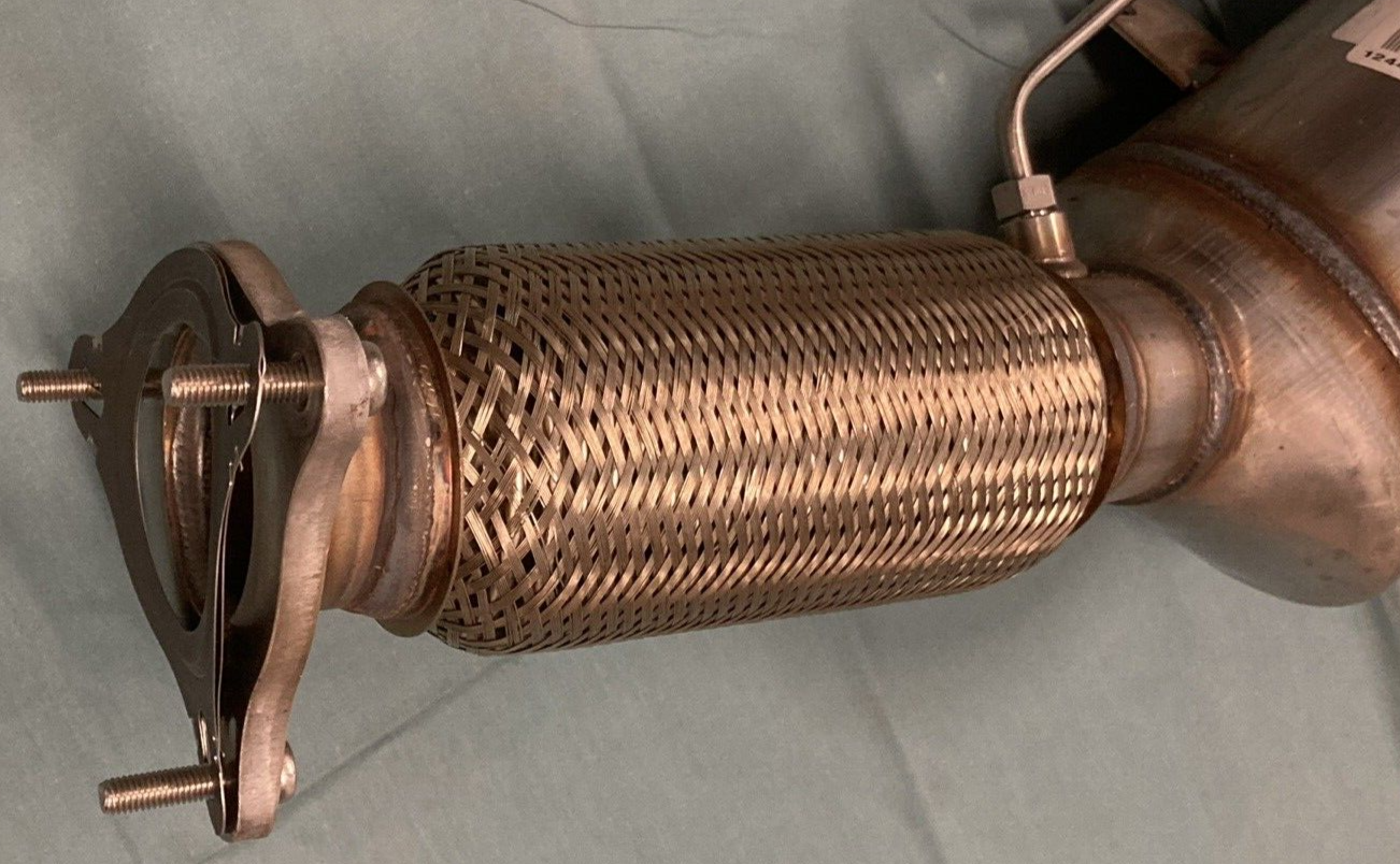 NEW GENUINE MOPAR 68417517AB Diesel Particulate Filter FITS RAM