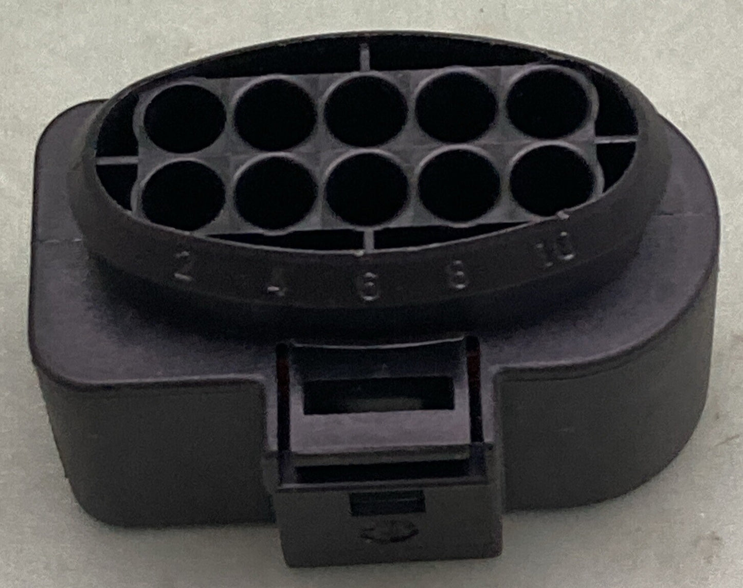 NEW GENUINE MERCEDES-BENZ  A0145456226 HEADLIGHT CONNECTOR