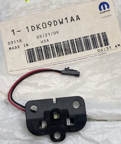 NEW GENUINE MOPAR 1DK09DW1AA Auxiliary Lamp SUPERCEDES 1DK091W1AA