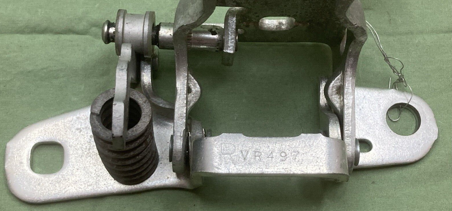 NEW REPLACES MOPAR 68058518AB Front Door Lower Hinge Right Front FITS 2009-2024