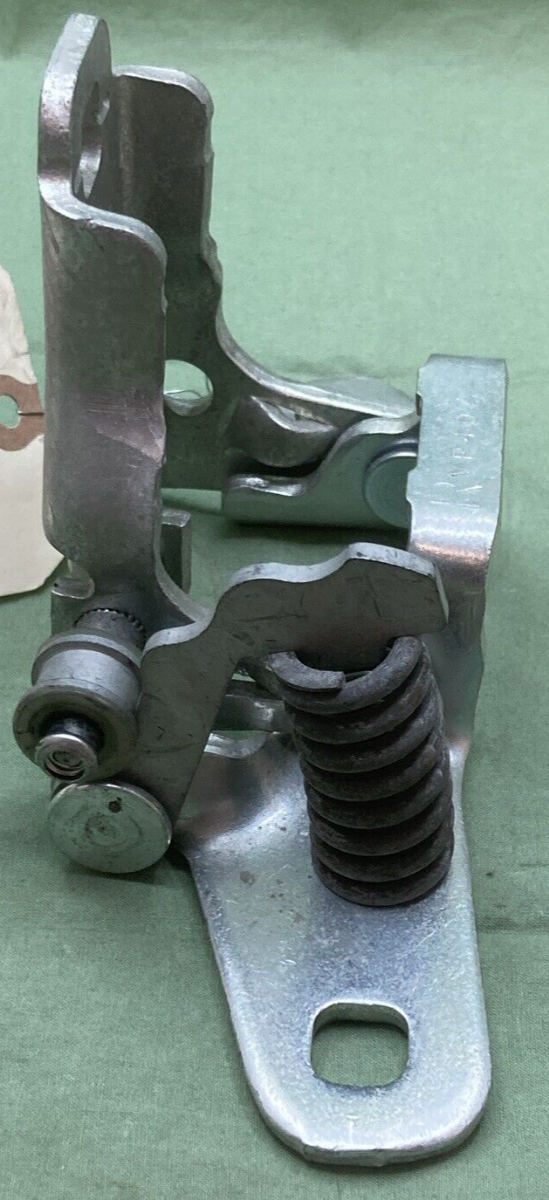 NEW REPLACES MOPAR 68058518AB Front Door Lower Hinge Right Front FITS 2009-2024