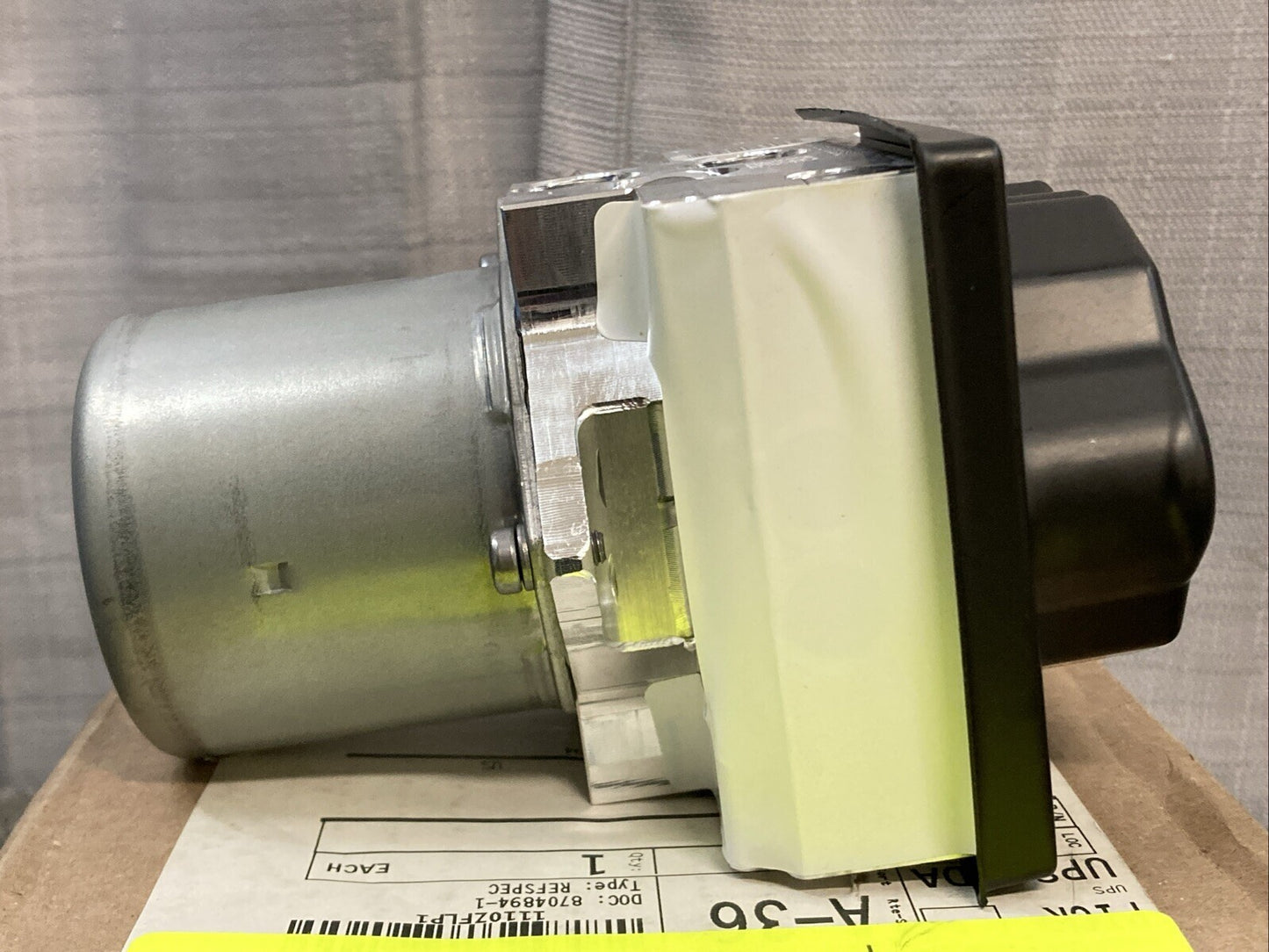 NEW GENUINE MOPAR 68563816AA ANTI-LOCK BRAKE SYSTEM