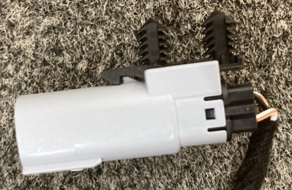 NEW GENUINE MOPAR 68354819AE Lift-Gate Wiring FITS 2018 Chrysler Pacifica