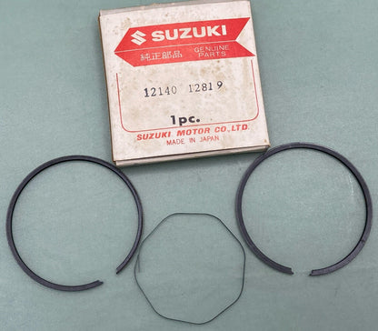 NEW GENUINE SUZUKI 12140-12819 PISTON RING SET