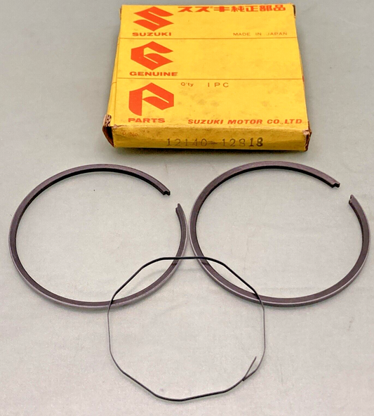 QTY 2 NEW GENUINE SUZUKI 12140-12818 PISTON RING SET