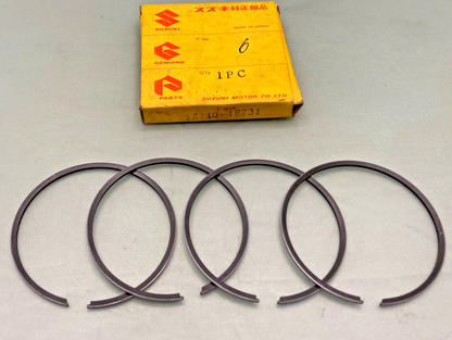 NEW GENUINE SUZUKI 12140-18731 PISTON RING SET