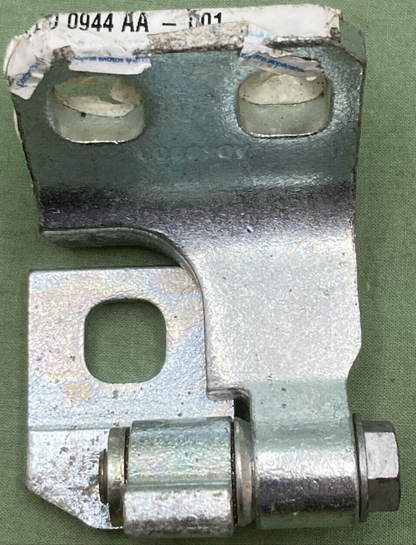 NEW GENUINE MOPAR BY RICAMBI 68200944AA Door Upper Hinge Right Body Half