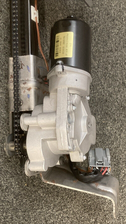 NEW GENUINE MOPAR 04894596AB Power Lift-Gate Motor & Gear