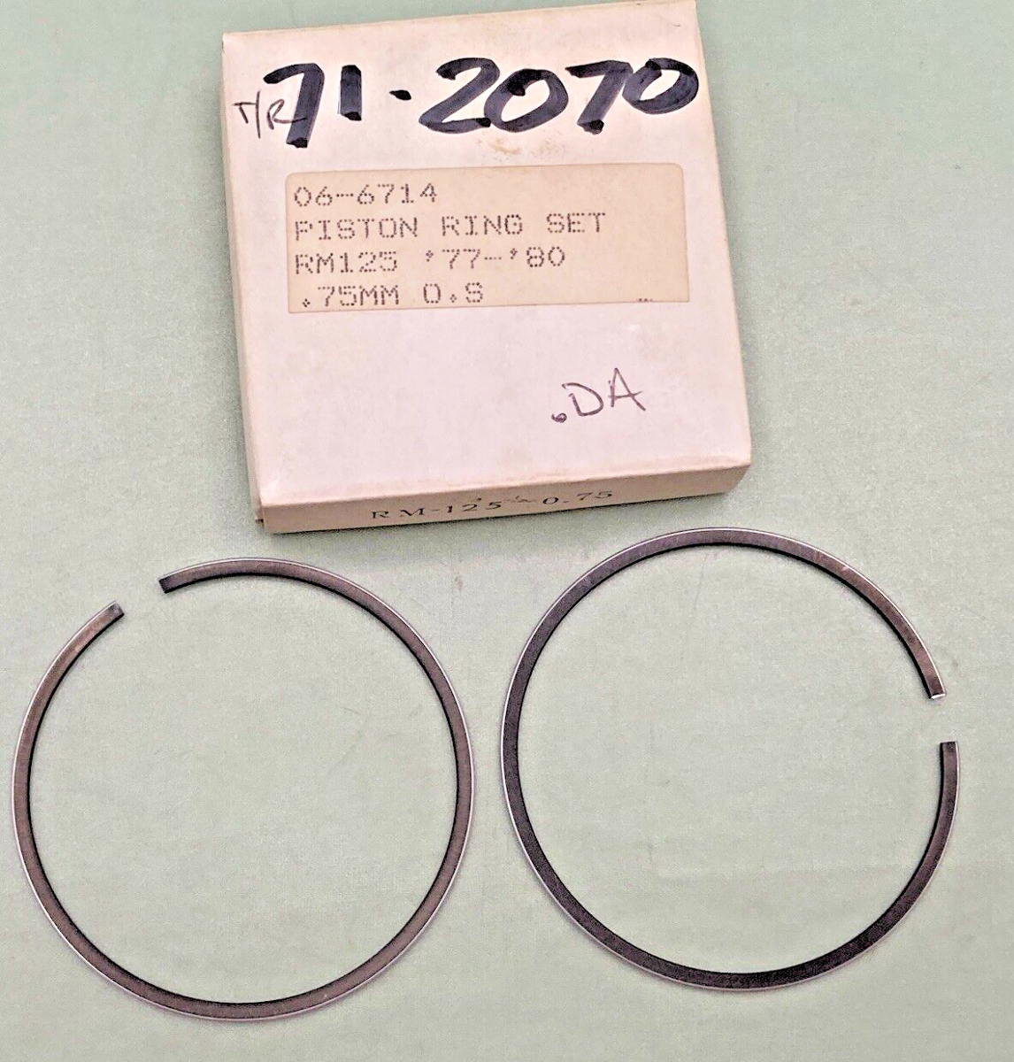 NEW REPLACES SUZUKI 06-6714 PISTON RING SET, RM125 '77-'80, .75MM