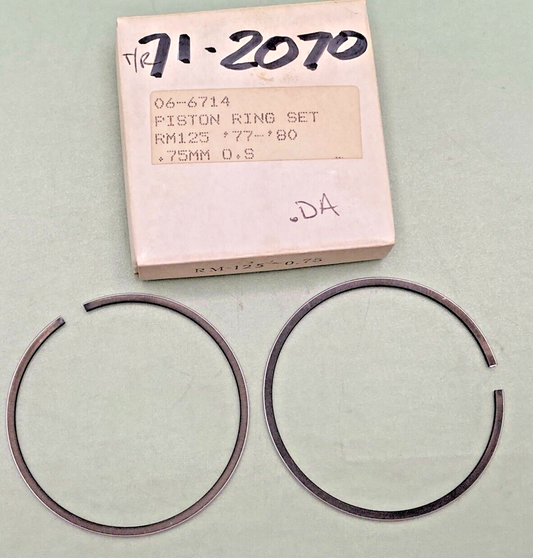 NEW REPLACES SUZUKI 06-6714 PISTON RING SET, RM125 '77-'80, .75MM