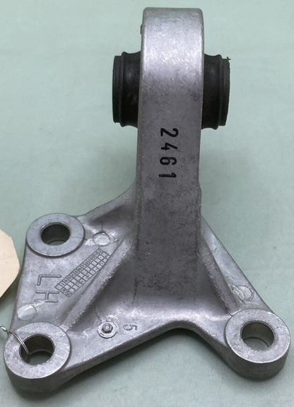 NEW REPLACES MOPAR 5273443AB Rear Differential Isolator & Bracket FRONT LEFT