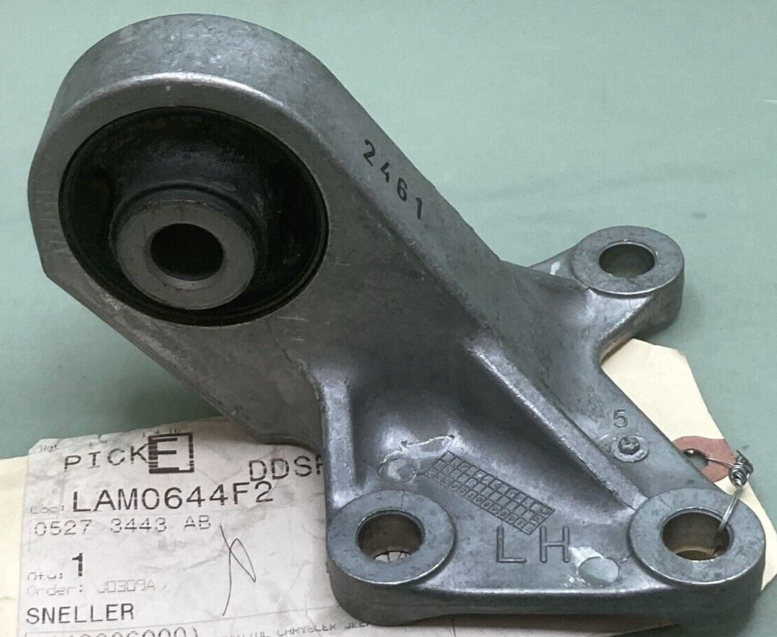 NEW REPLACES MOPAR 5273443AB Rear Differential Isolator & Bracket FRONT LEFT